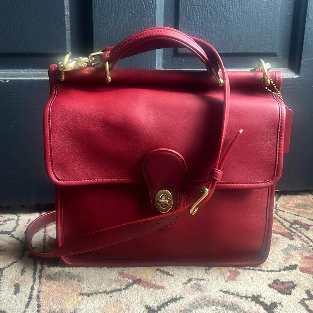 Coach Vintage Willis Crossbody Bag Red rare! 9927